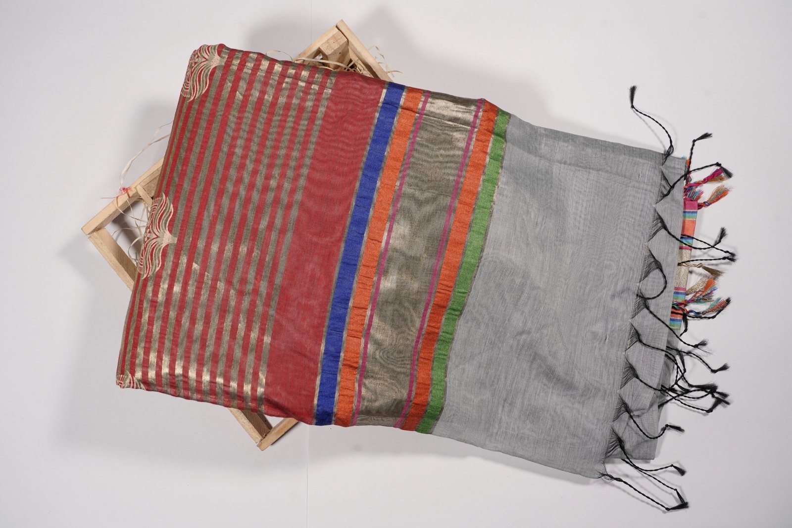Women's Maheshwari Silk Saree - Image 3