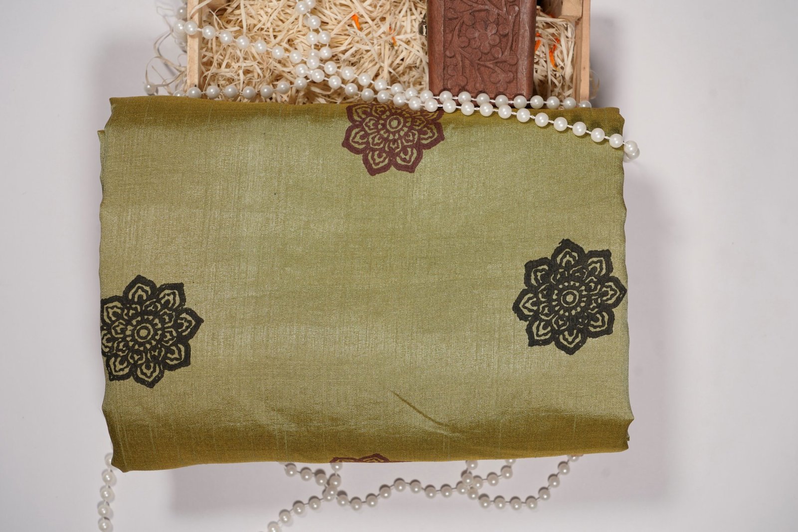 Handmade Mandu Maheshwari Silk Saree - Image 2